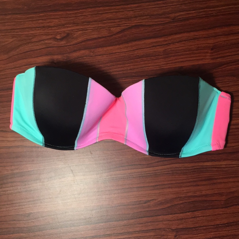 Victoria’s secret bandeau swim top 34D